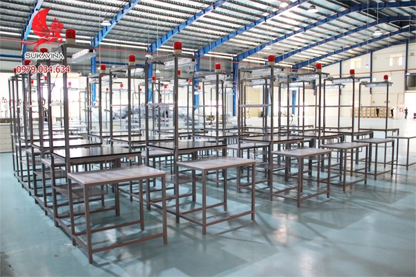 Bàn Thao Tác Cơ Khí Khung Thép Sơn Tĩnh Điện Bình Dương