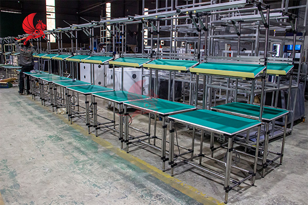 Bàn thao tác inox 2 tầng gia công theo yêu cầu Bàn thao tác inox 2 tầng gia công theo yêu cầu