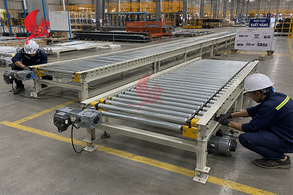 Lắp đặt motor cho băng tải con lăn kho logistics - dự án thực tế của Sukavina Cách Tính Công Suất Motor Băng Tải 7.jpg (270 KB)