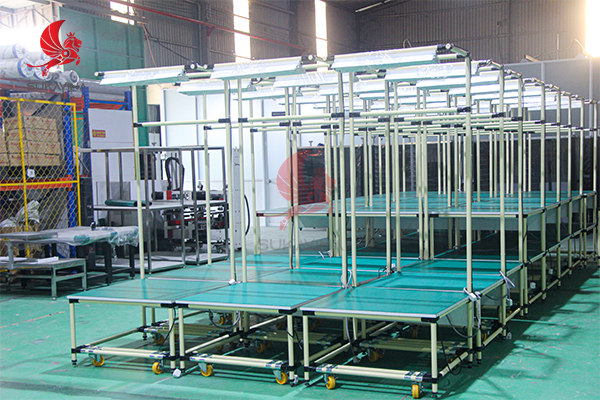 Cách chọn bàn thao tác phù hợp cho từng ngành sản xuất cach-chon-ban-thao-tac-theo-nganh-san-xuat 1.jpg (346 KB)