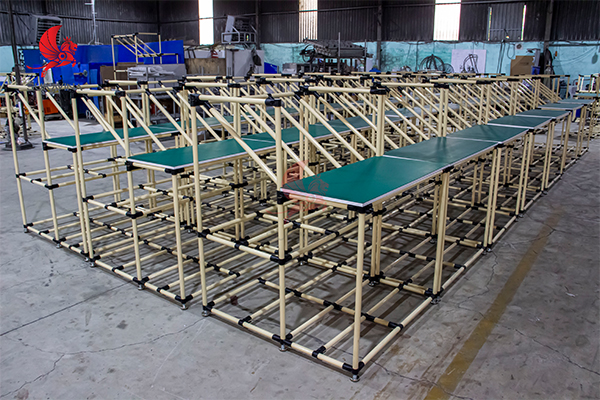 Bàn thao tác lắp ráp cach-chon-ban-thao-tac-theo-nganh-san-xuat 9.jpg (317 KB)