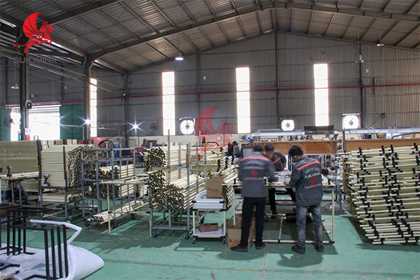 xuong-co-khi-quy-mo-lon 2.jpg (289 KB)