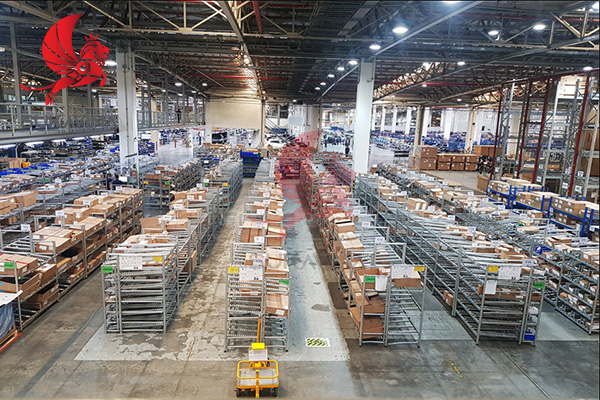 kệ thanh trượt con lăn