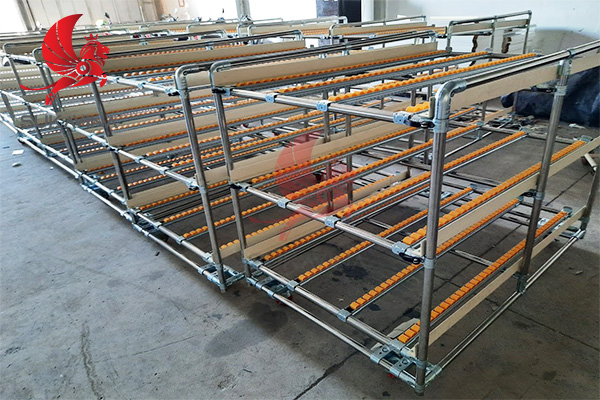 kệ thanh trượt con lăn