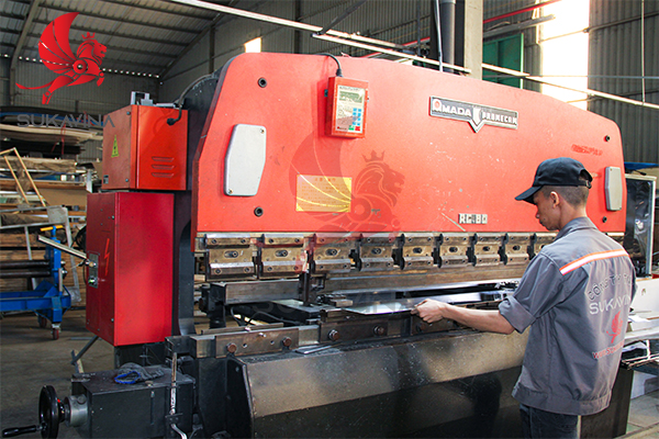 top 5-cong-ty-co-khi 1.jpg (317 KB)