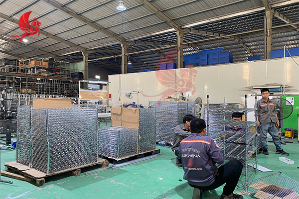 Xe đẩy h&agrave;ng inox lưới B&igrave;nh Dương