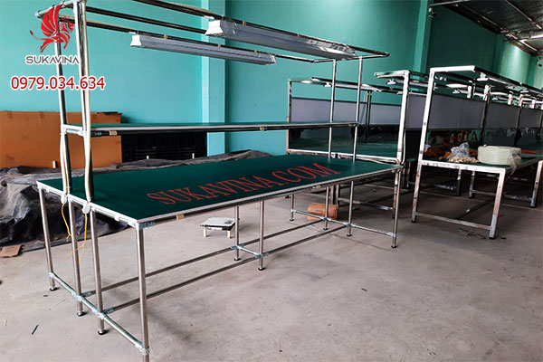 ban-ghe-inox-danh-rieng-cho-cong-nghiep1.jpg (68 KB)