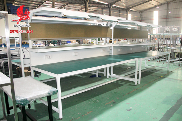 ban-thao-tac-co-khi-thong-minh2.jpg (253 KB)