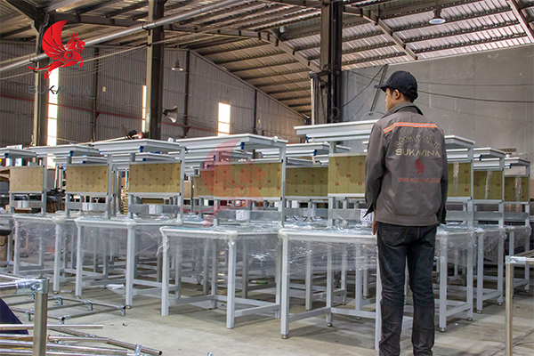 BÀN THAO TÁC CHO XƯỞNG CƠ KHÍ NHỎ: CHỌN SAO CHO ĐÚNG ĐỂ TỐI ƯU CHI PHÍ VÀ NĂNG SUẤT